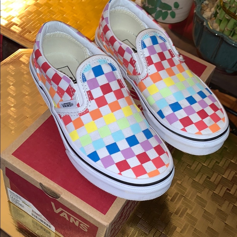 Classic slip on like new wore 2x